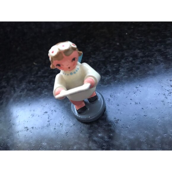 Vintage Christmas Wooden Angel Singing With Sheet Music In Her Hands  Erzgebirge - Picture 4 of 7